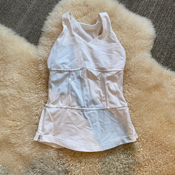 Lululemon tank top